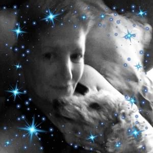 Meet your Posher, Delana